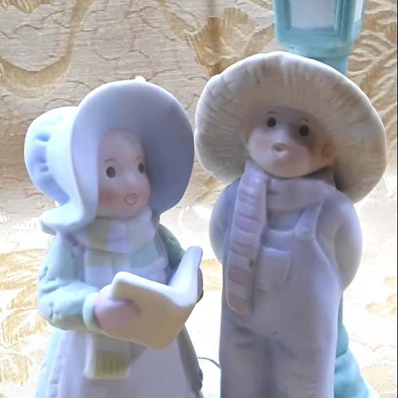 Vintage 1992 HOMCO Circle of Friends by Masterpiece "Joy to the World" Figurine - Picture 7 of 7